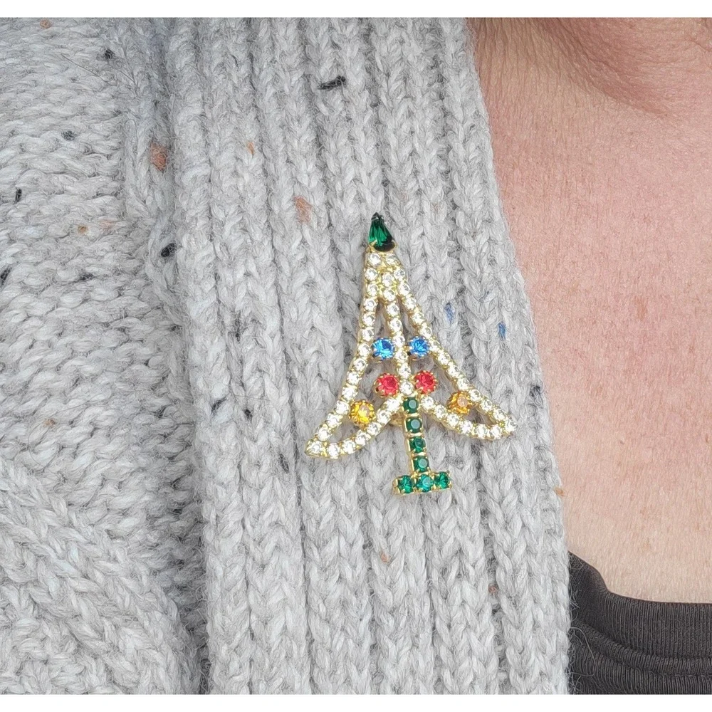 Vintage‎ 70s Christmas Tree Brooch Colorful Rhinestones Mod MCM Giftable
